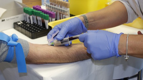 Ook meldingen van tromboseklachten bij Janssen-vaccin