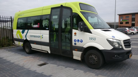 Minder trillingen door kleinere, lichtere bussen in binnenstad Hoorn